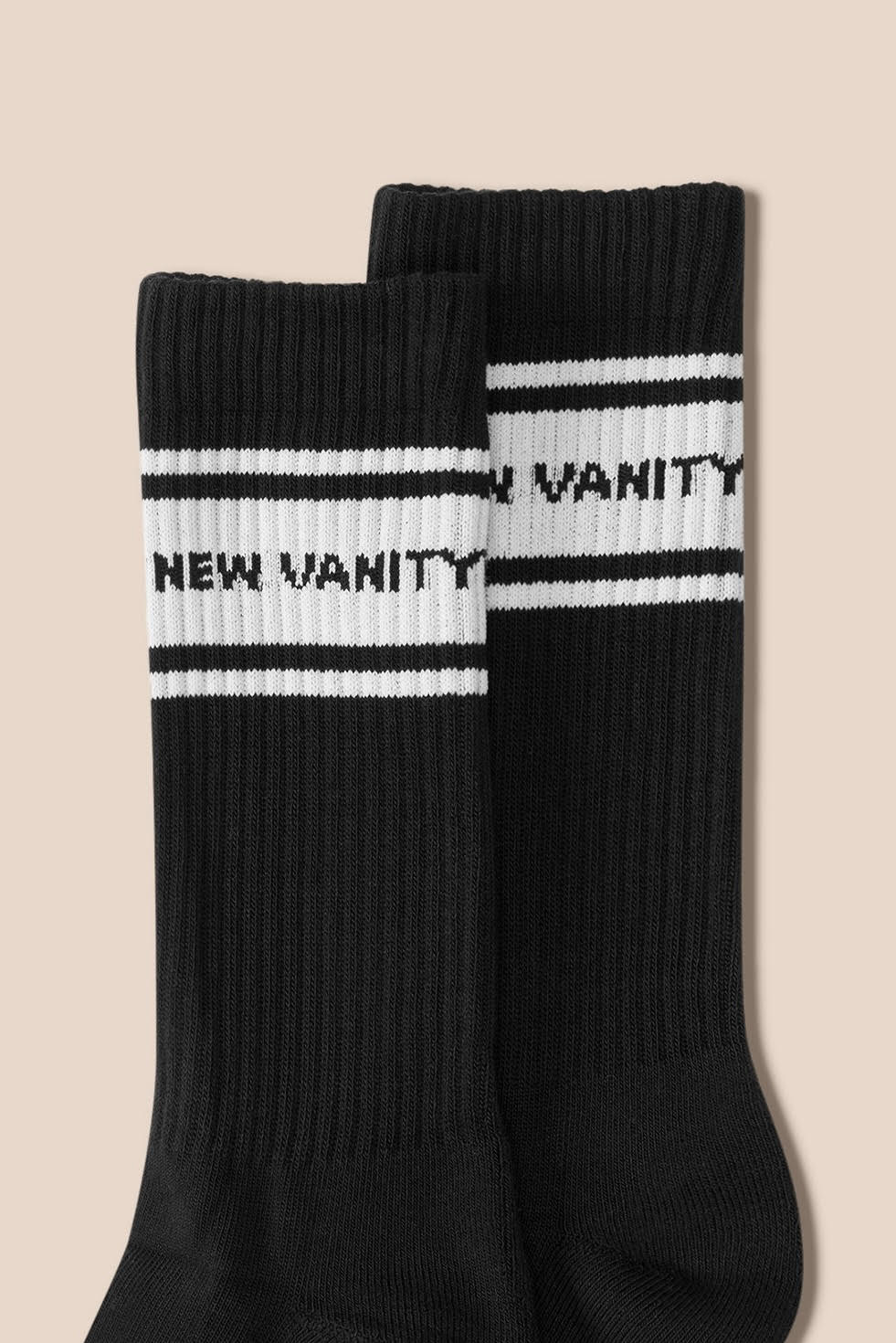 New Vanity Contrast Striped Logo Socks